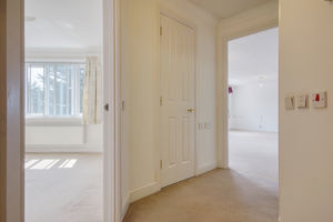 Entrance Hall- click for photo gallery